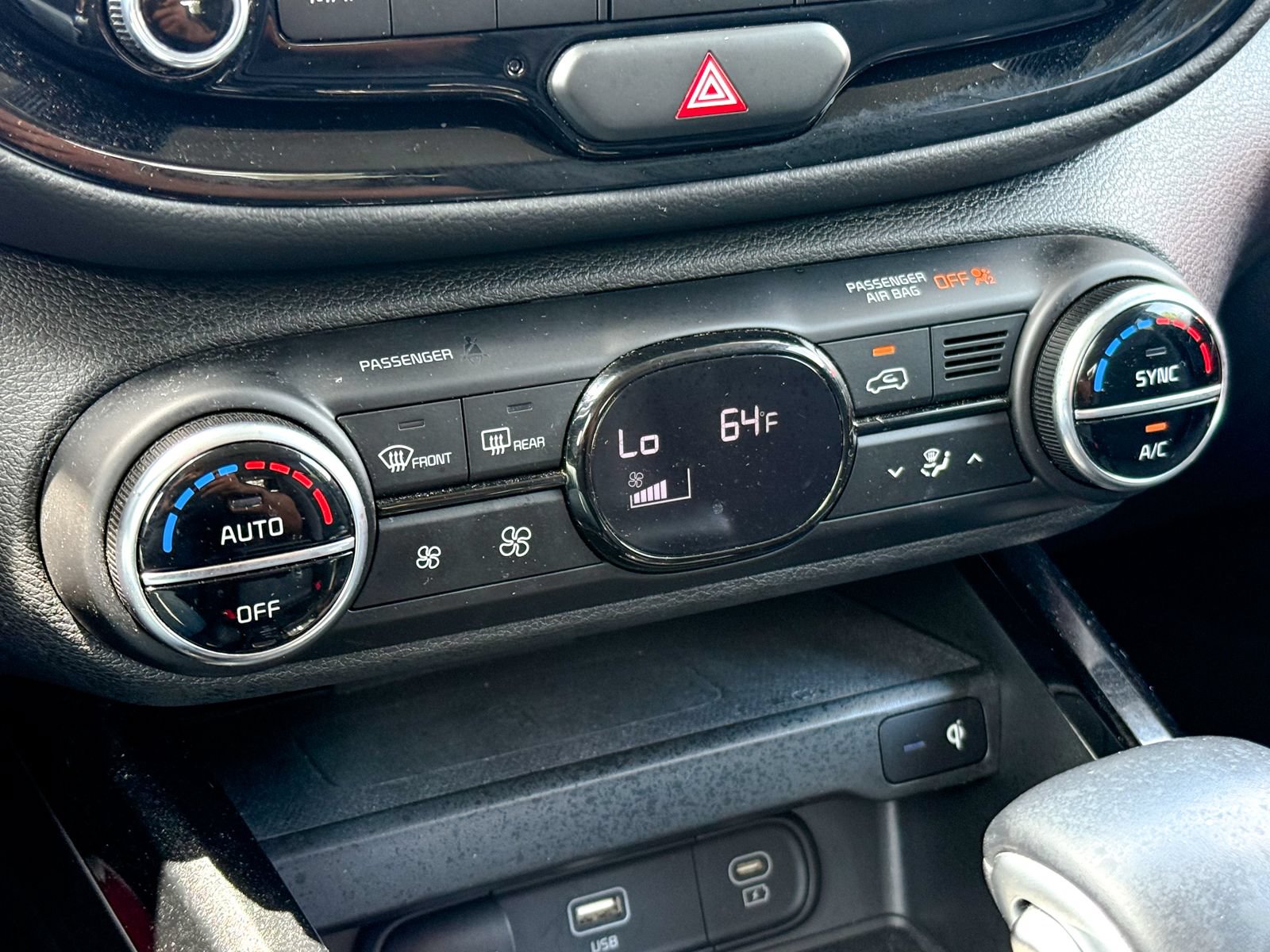 Certified 2023 Kia Soul GT-Line w/ GT-Line Technology Package FWD image 22