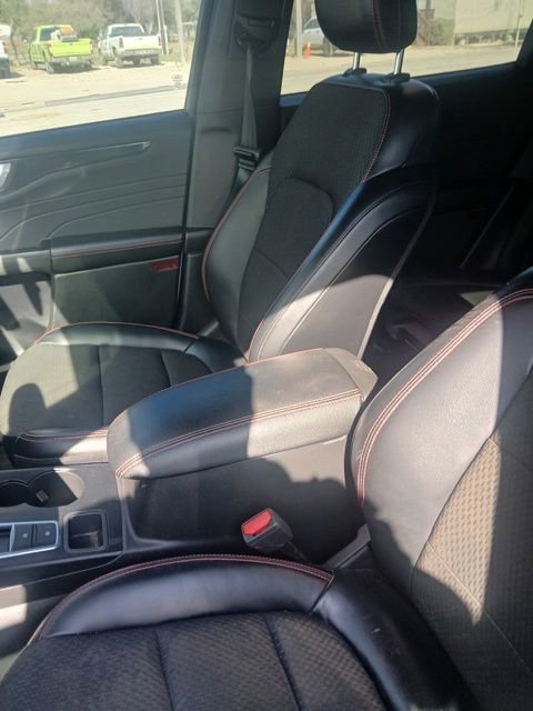 Used 2023 Ford Escape ST-Line w/ Tech Pack #1 image 5