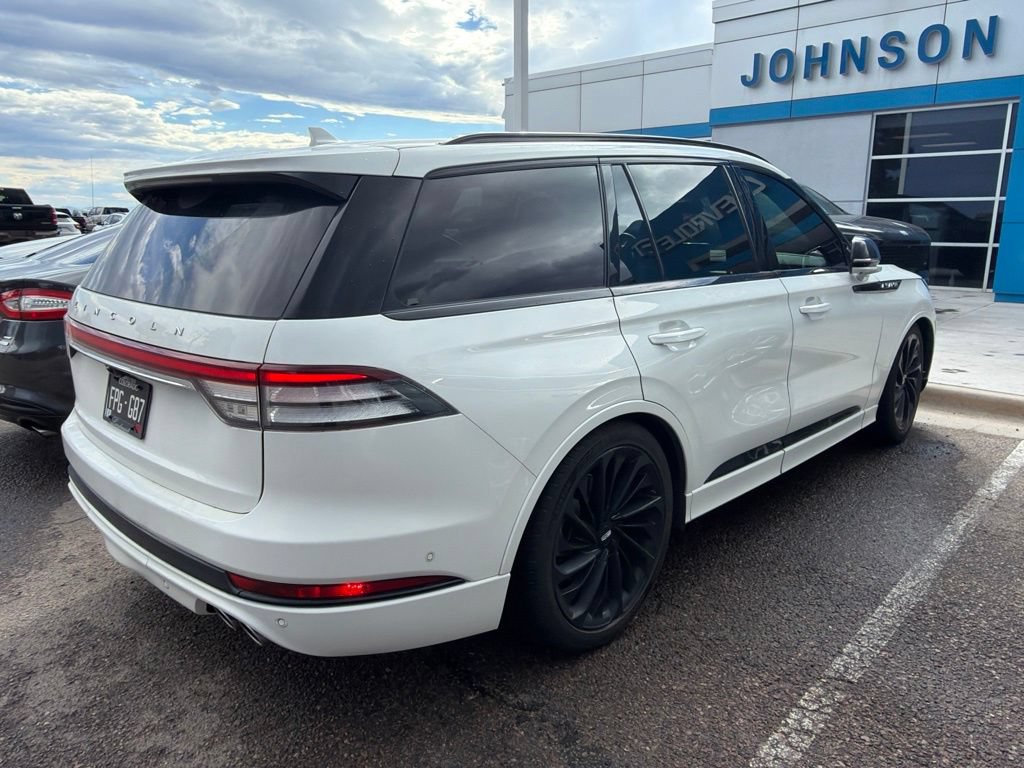 Used 2023 Lincoln Aviator Reserve w/ Equipment Group 201A AWD/4WD image 3