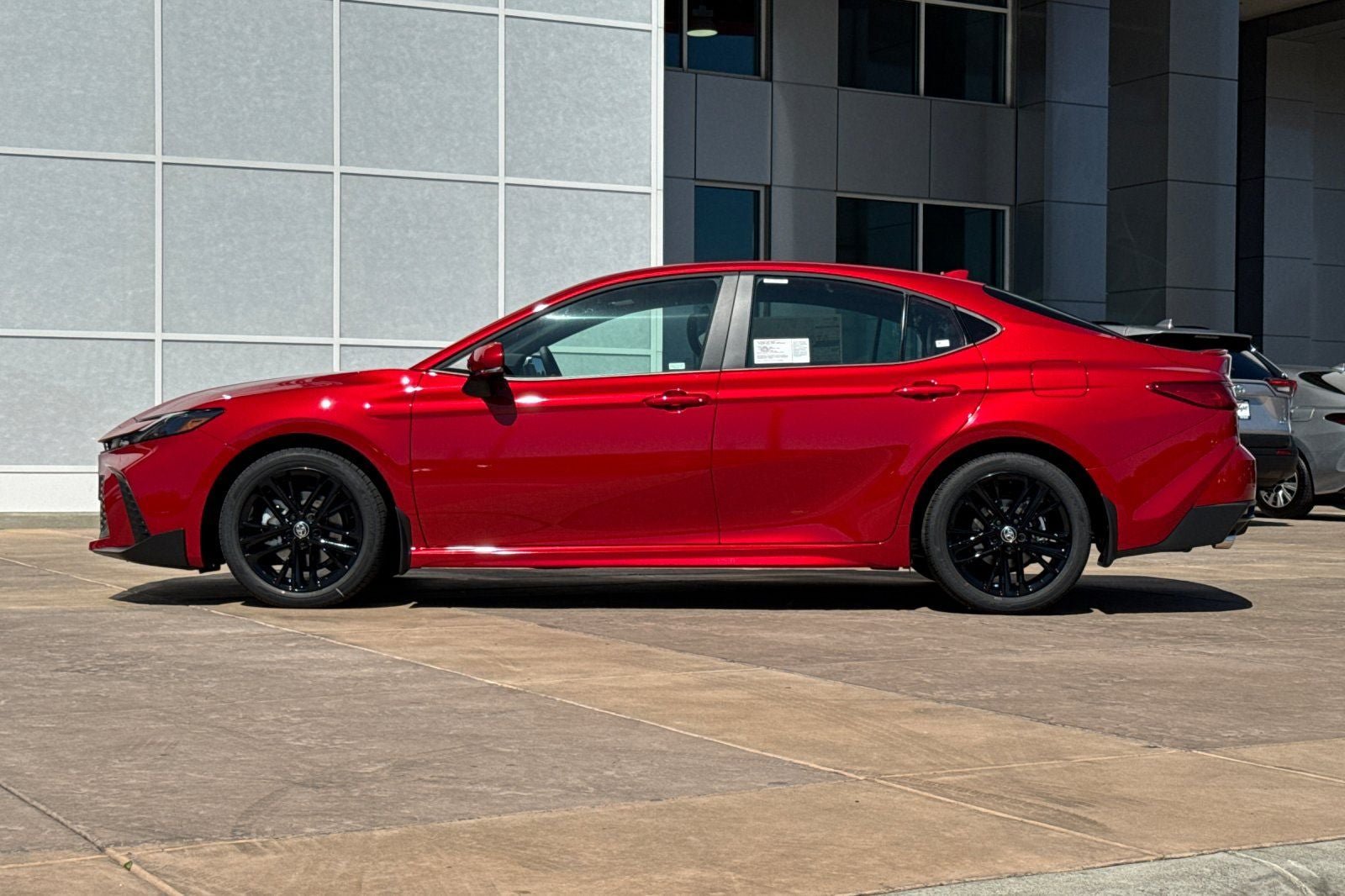 New 2026 Toyota Camry SE w/ Convenience Package FWD image 7
