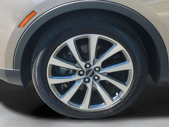 Used 2019 Lincoln Nautilus Select image 10