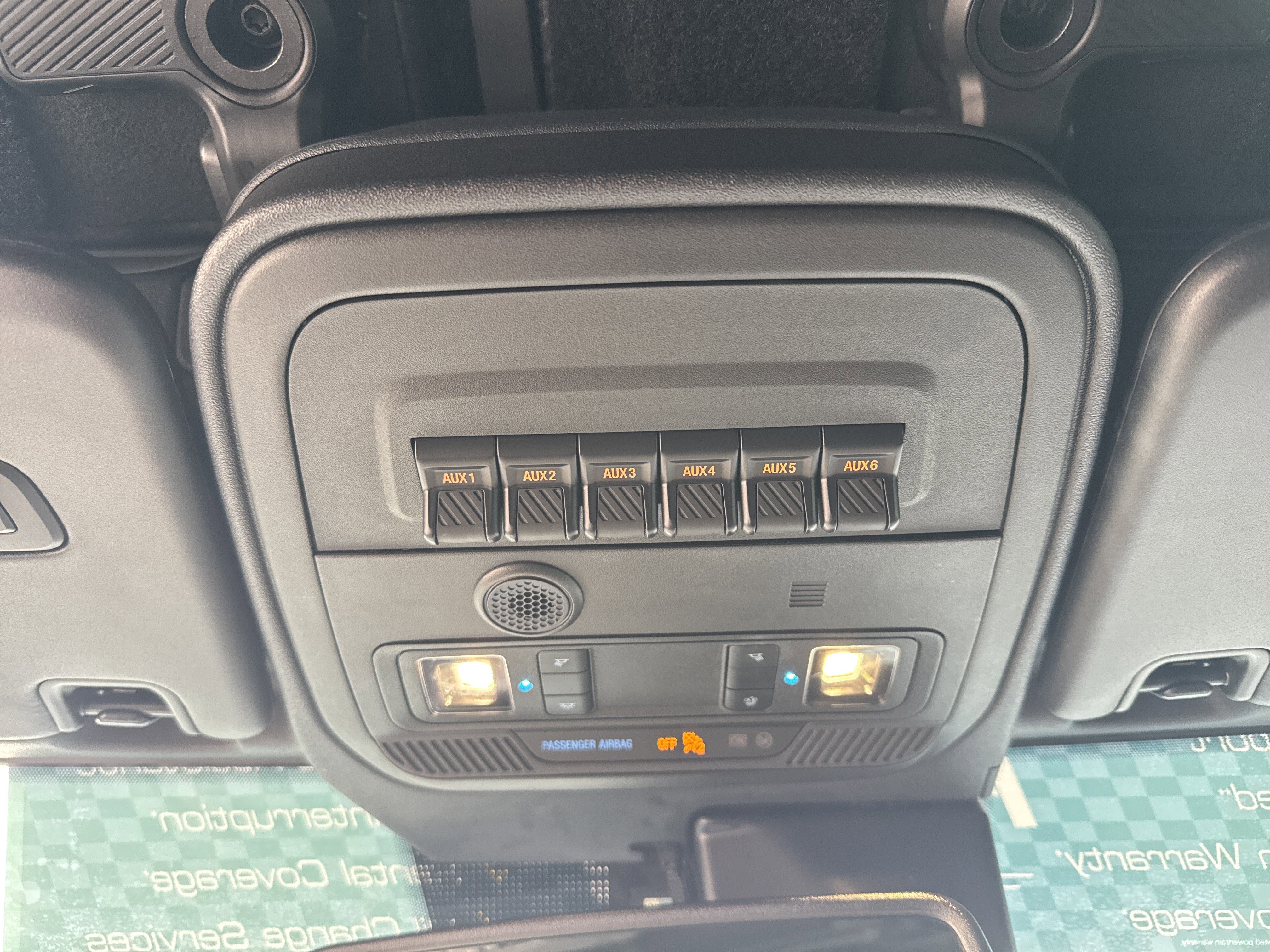 Used 2023 Ford Bronco Wildtrak image 27