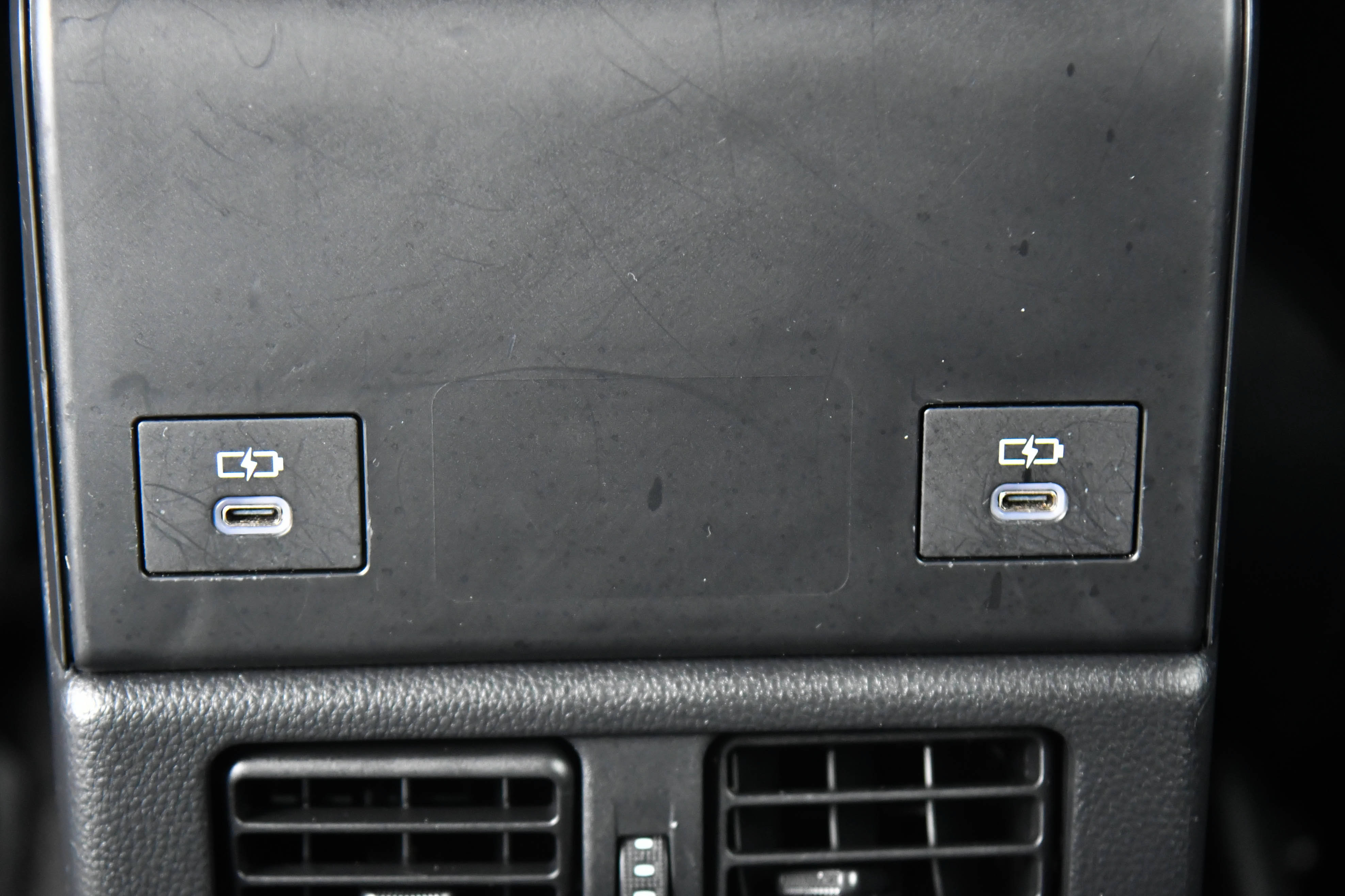 Used 2024 Subaru Solterra AWD/4WD image 38