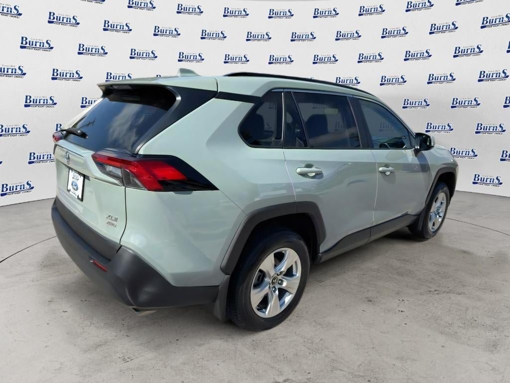 Used 2020 Toyota RAV4 XLE w/ Convenience Package AWD/4WD image 7