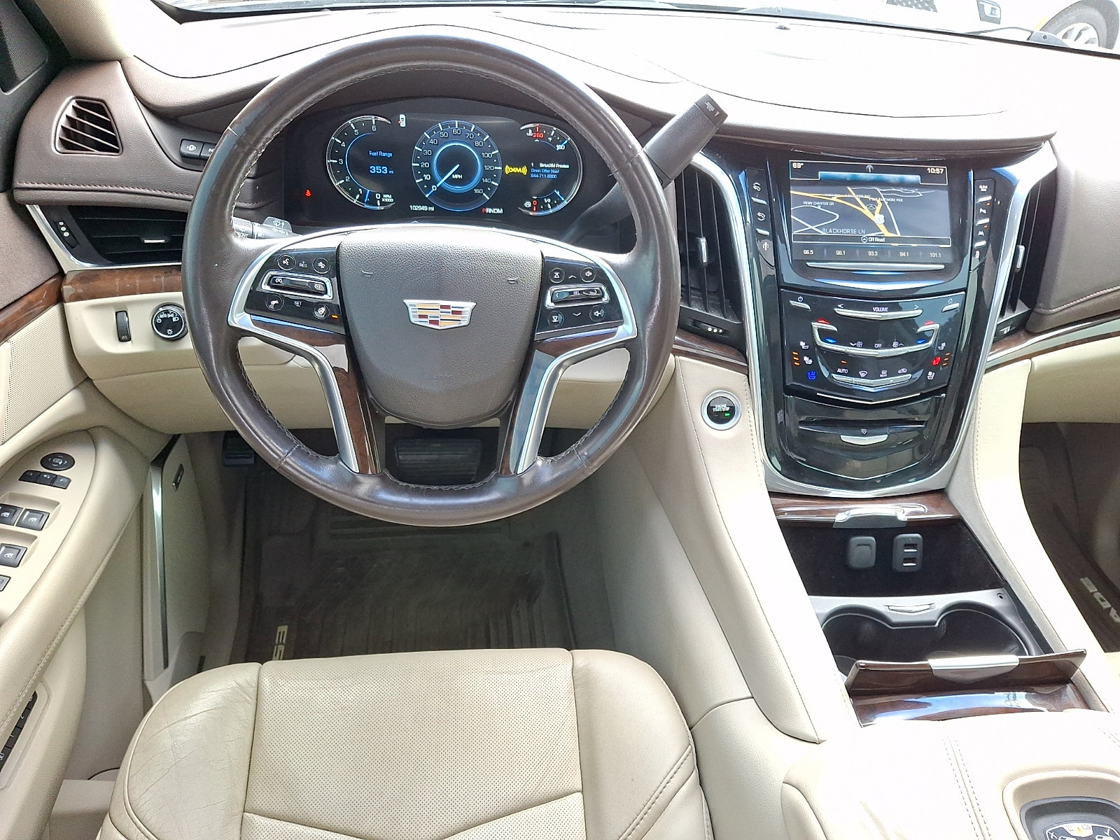 Used 2016 Cadillac Escalade Luxury AWD/4WD image 14