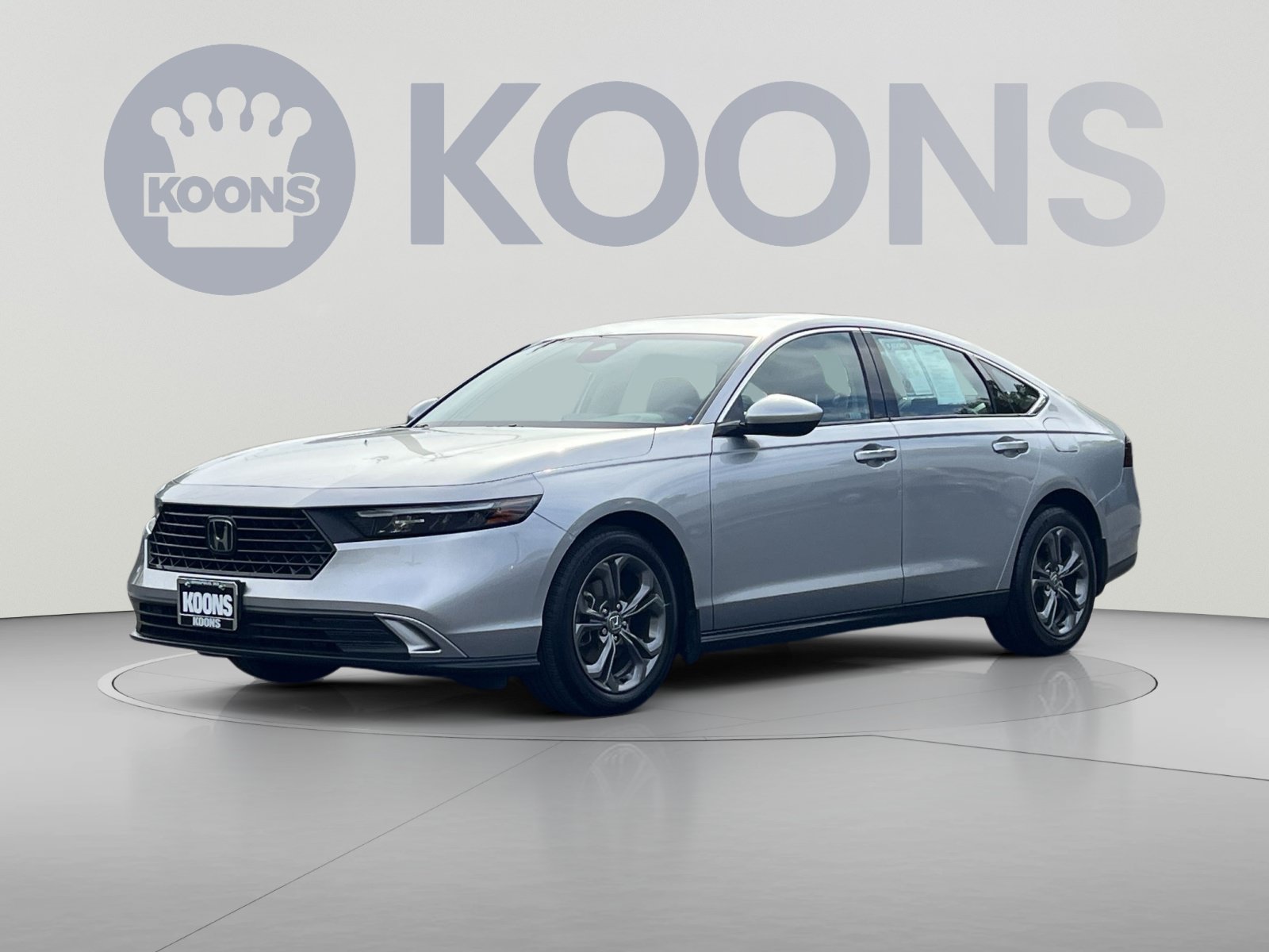 Used 2024 Honda Accord EX image 1