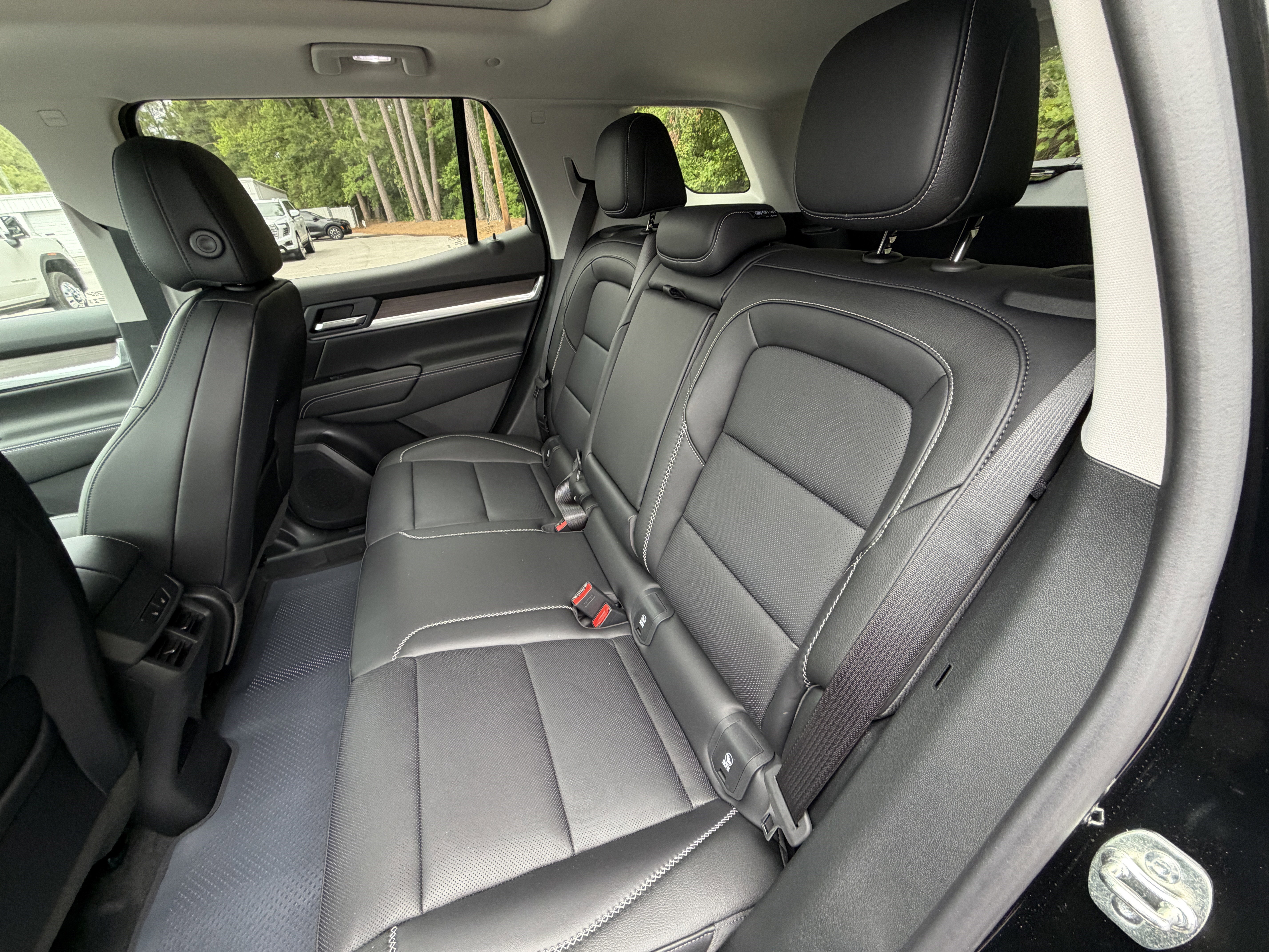 New 2026 GMC Terrain Denali AWD/4WD image 16