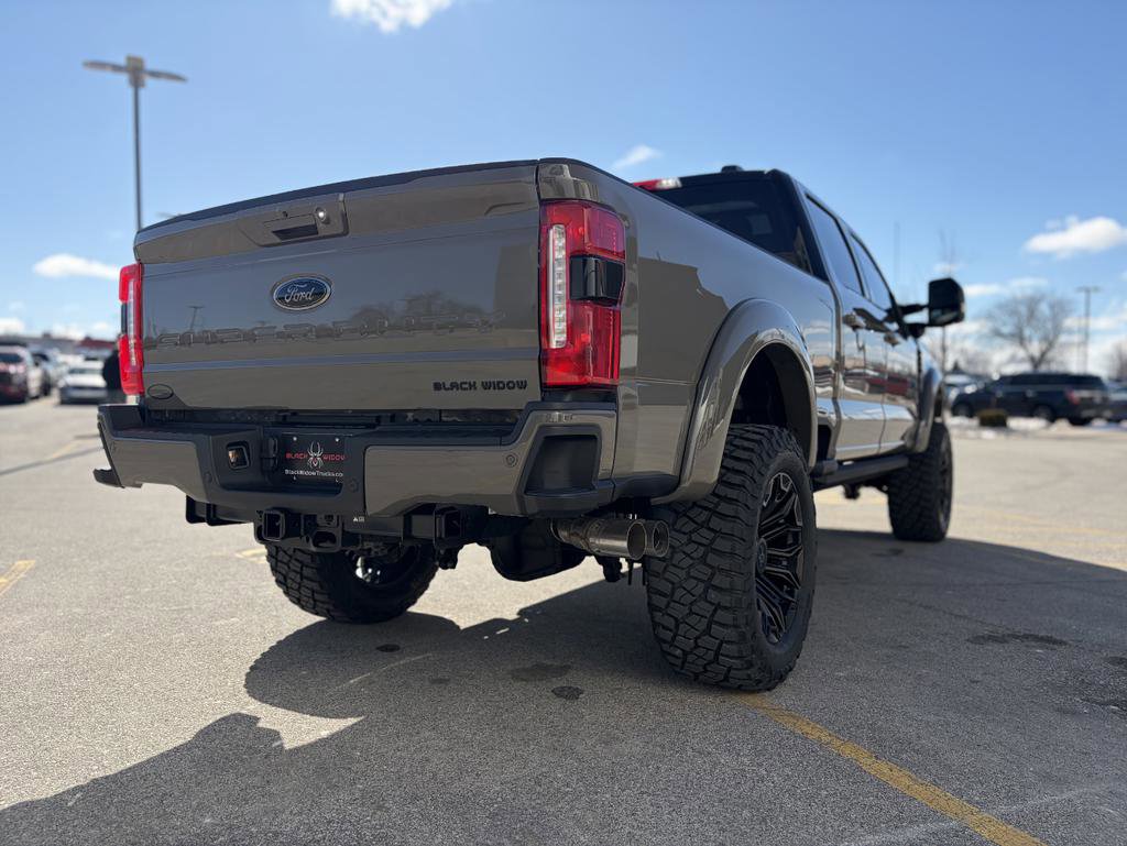 New 2026 Ford F250 Lariat w/ Black Appearance Package image 19