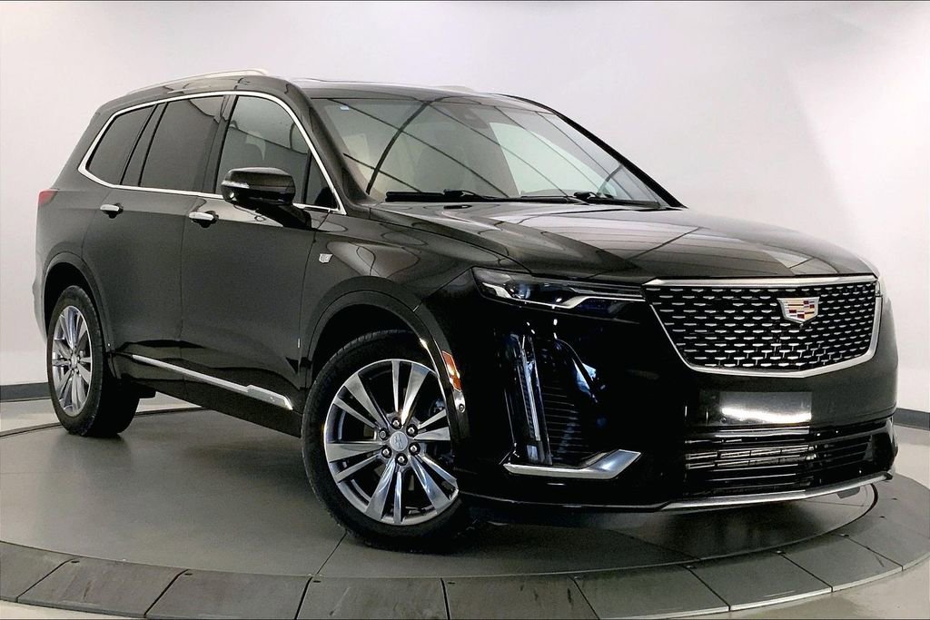 Used 2023 Cadillac XT6 Premium Luxury w/ Technology Package AWD/4WD image 1
