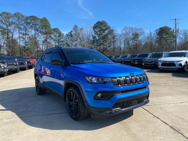 Used 2022 Jeep Compass Altitude image 4