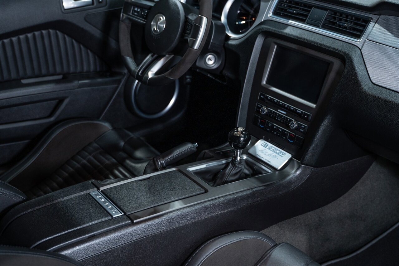 Used 2013 Ford Mustang Shelby GT500 RWD image 54