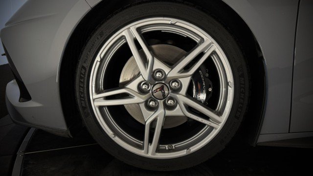 Used 2024 Chevrolet Corvette Stingray Premium Cpe w/ Z51 Performance Package RWD image 30