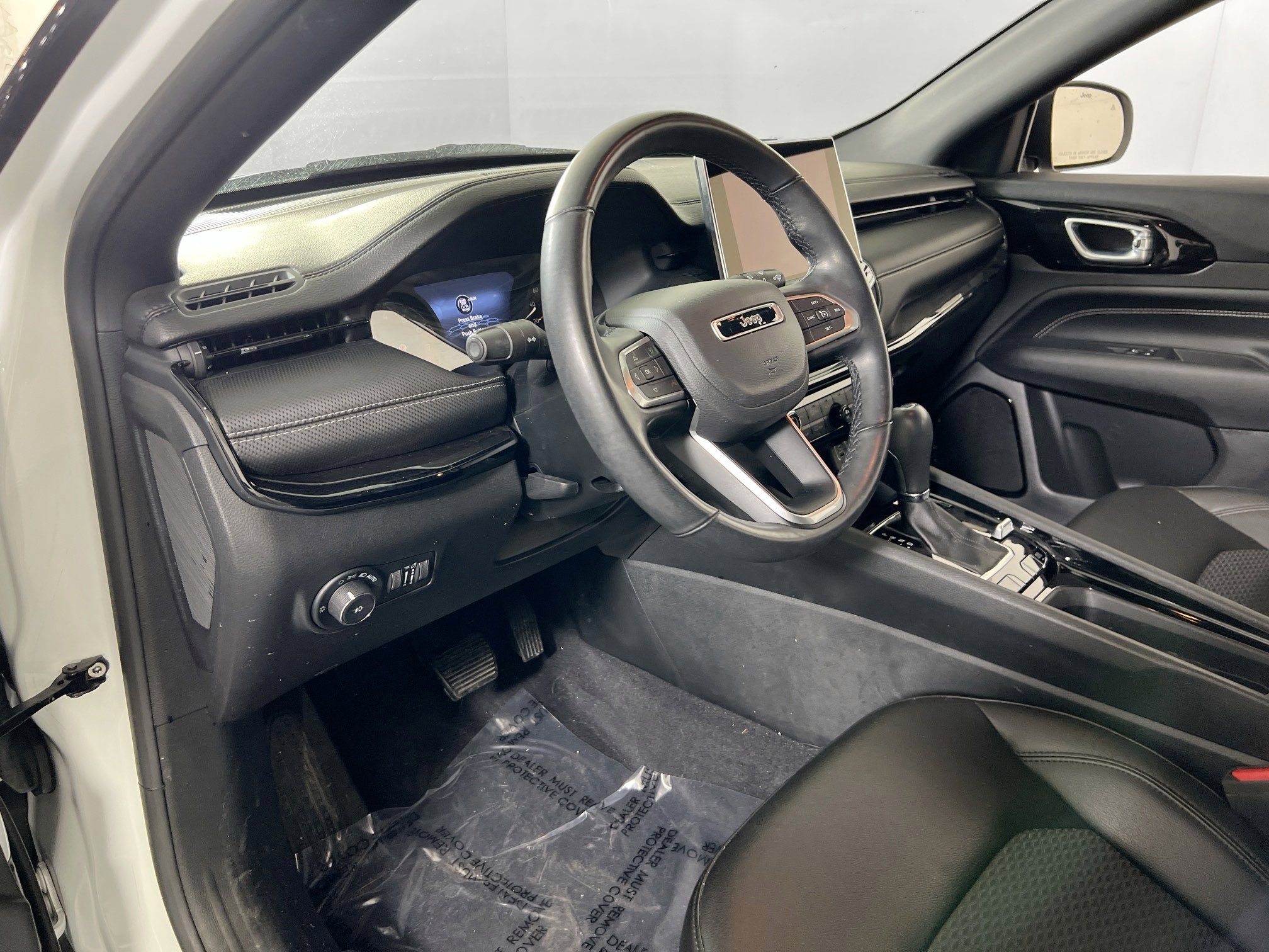 Used 2022 Jeep Compass Altitude w/ Convenience Group image 9