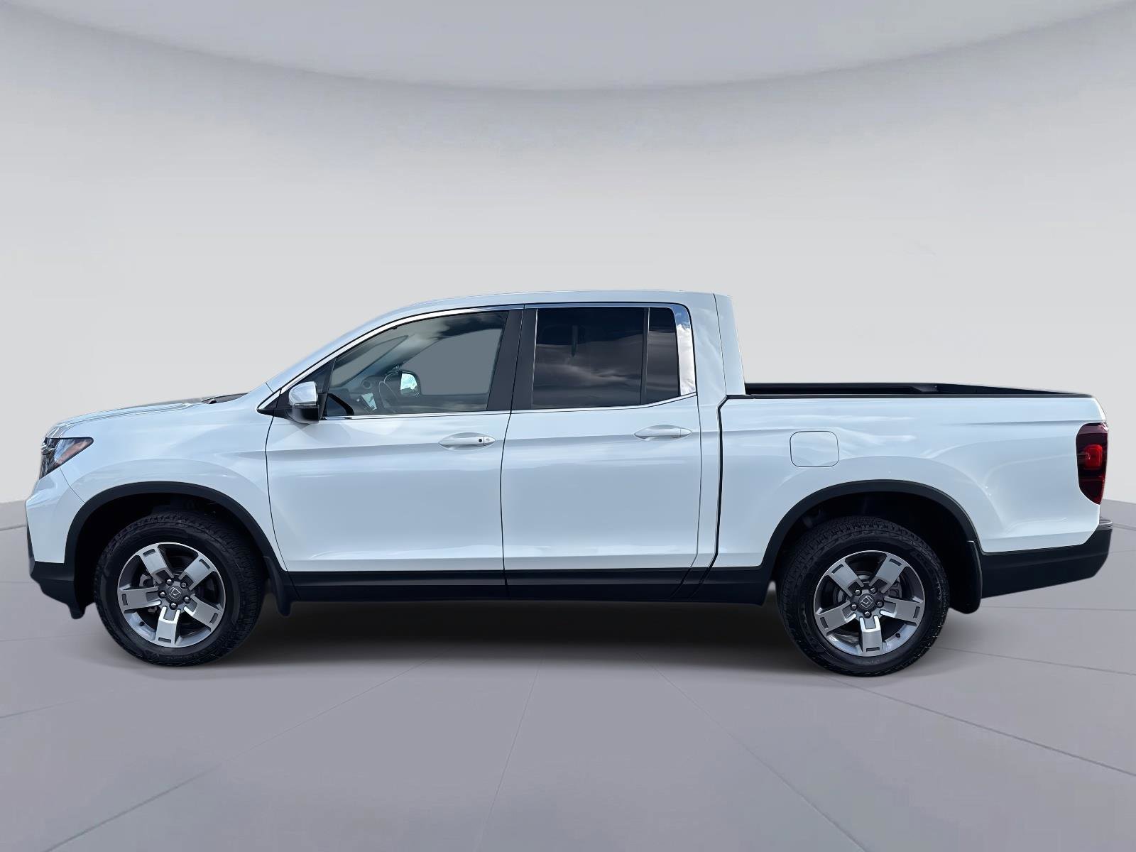 Certified 2025 Honda Ridgeline RTL image 7