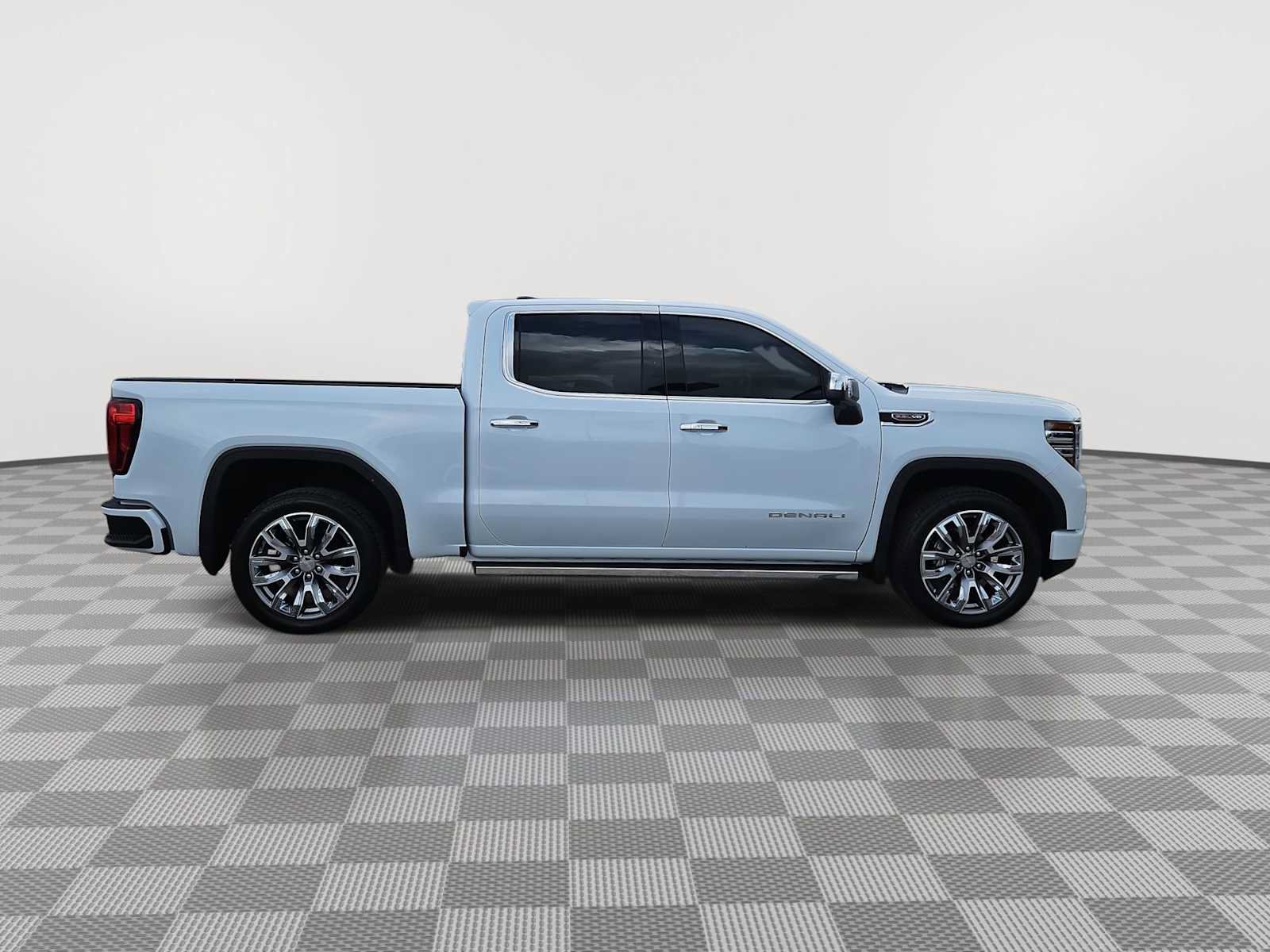 Certified 2026 GMC Sierra 1500 Denali w/ Denali Reserve Package AWD/4WD image 7