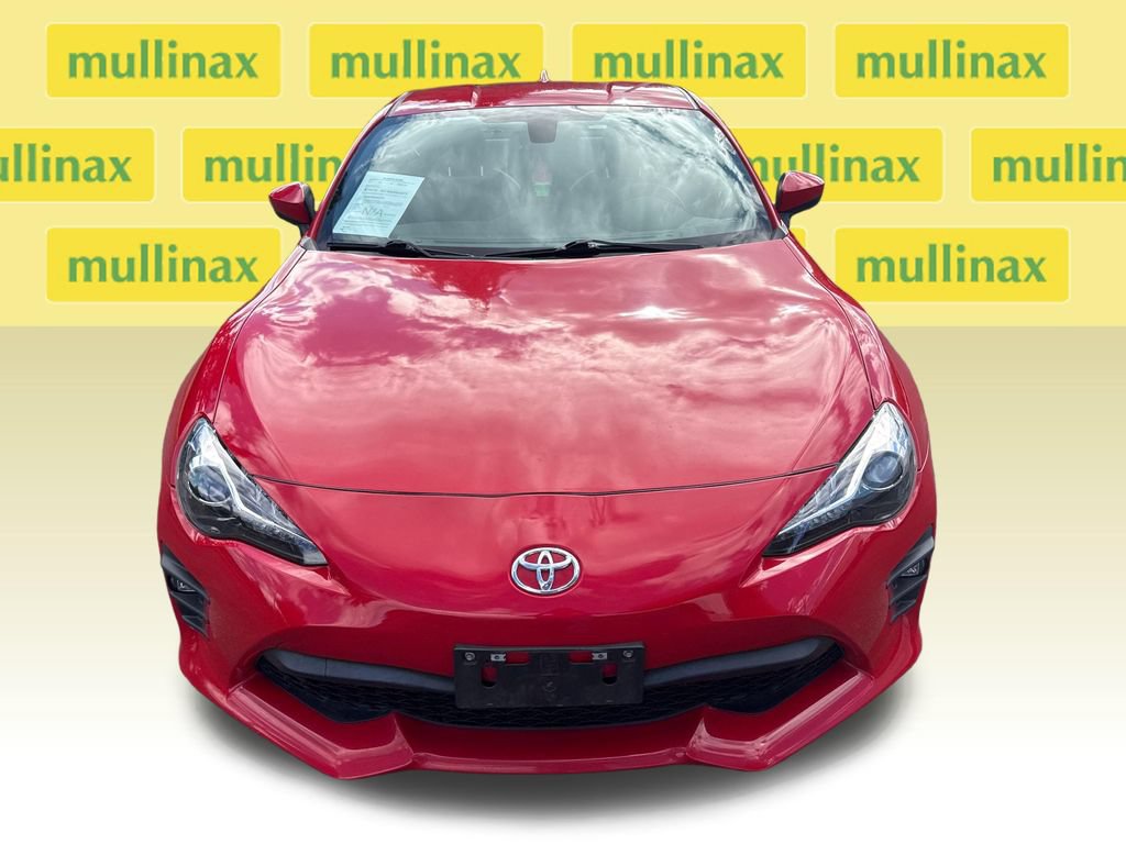 Used 2019 Toyota 86 RWD image 11