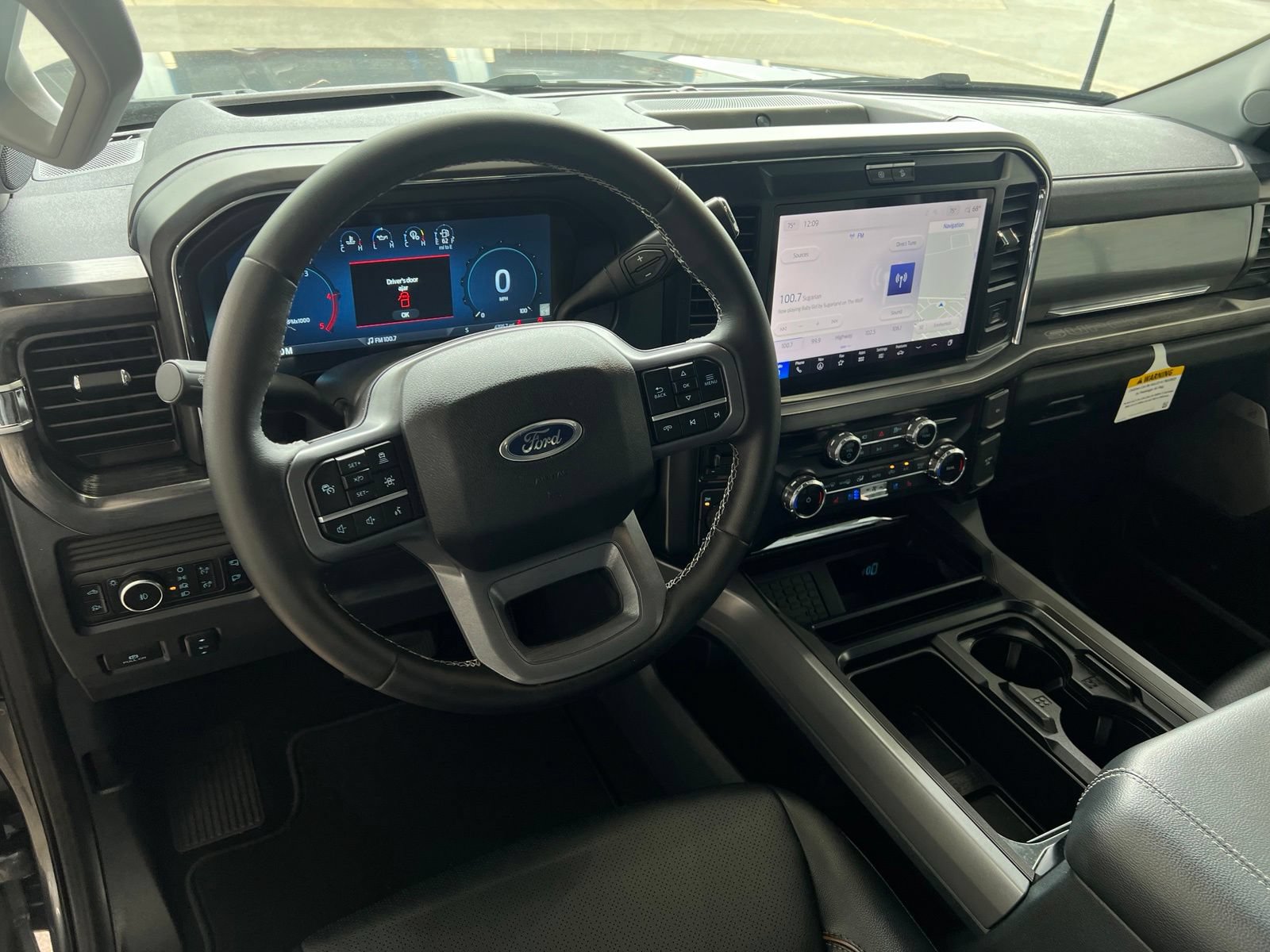 Used 2026 Ford F250 Lariat w/ Tremor Off-Road Package AWD/4WD image 11