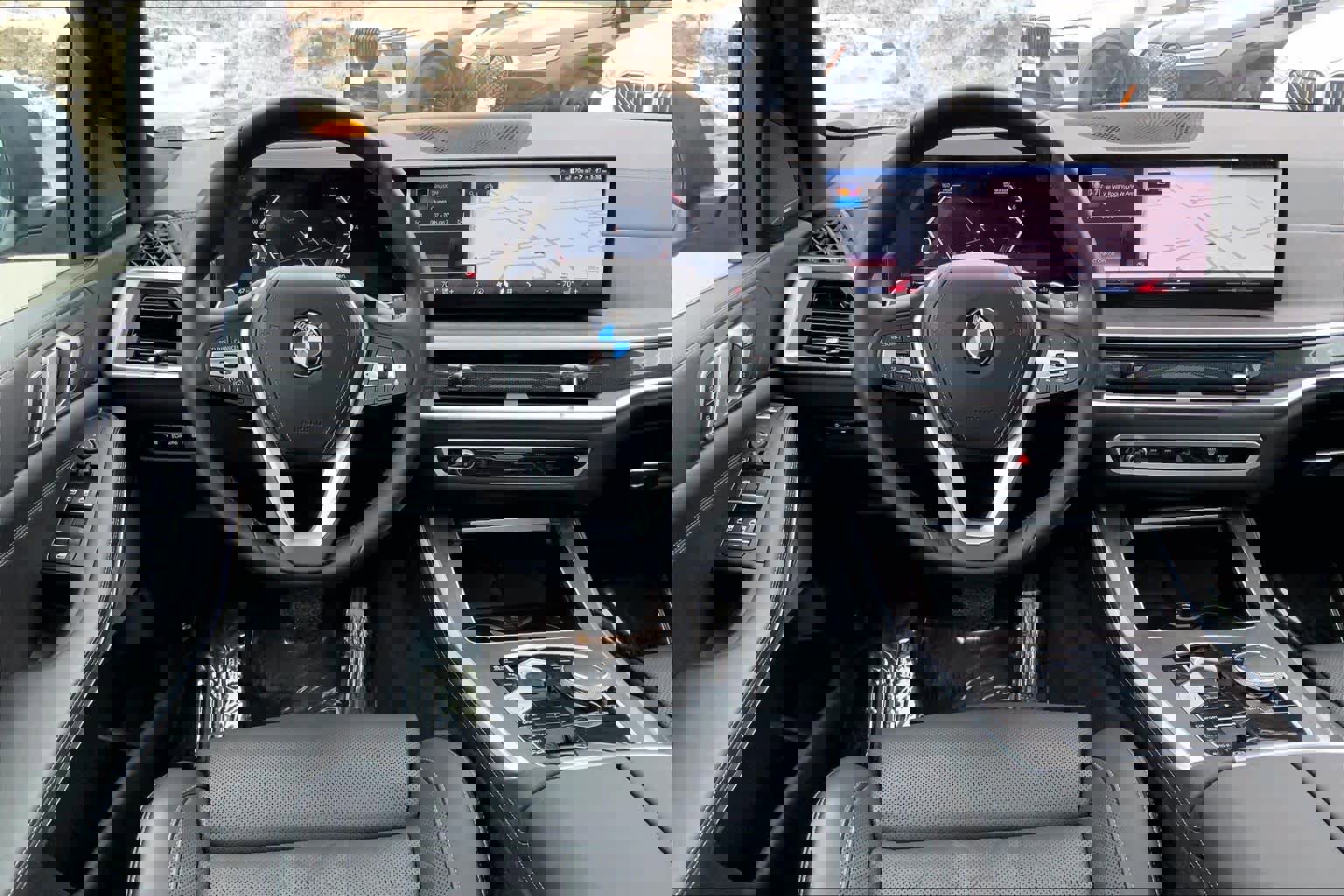 Certified 2024 BMW X5 xDrive40i w/ Premium Package image 5