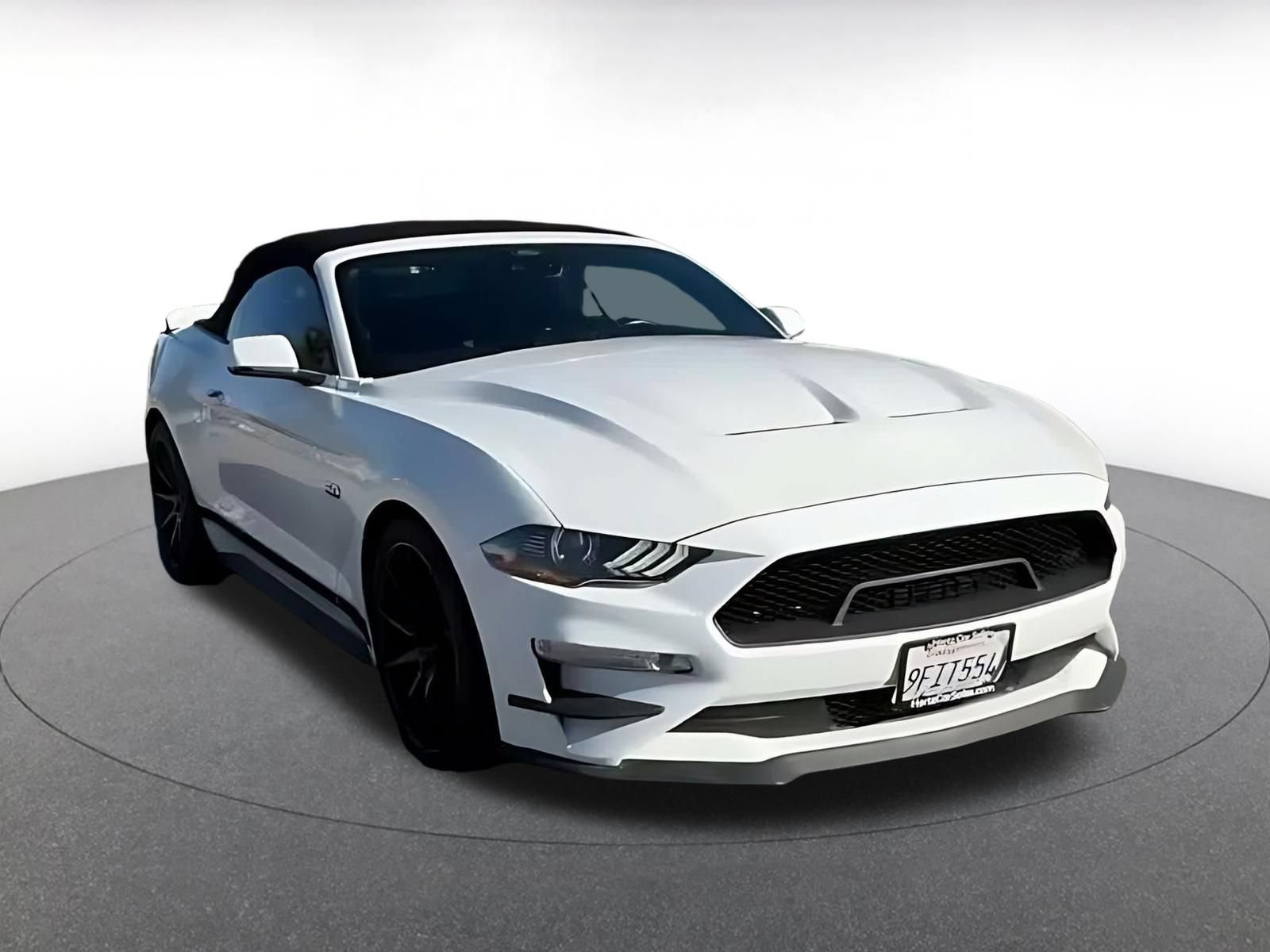 Used 2022 Ford Mustang GT Premium w/ GT Performance Package RWD image 3