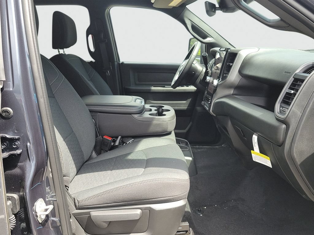 New 2026 RAM 2500 Tradesman AWD/4WD image 40