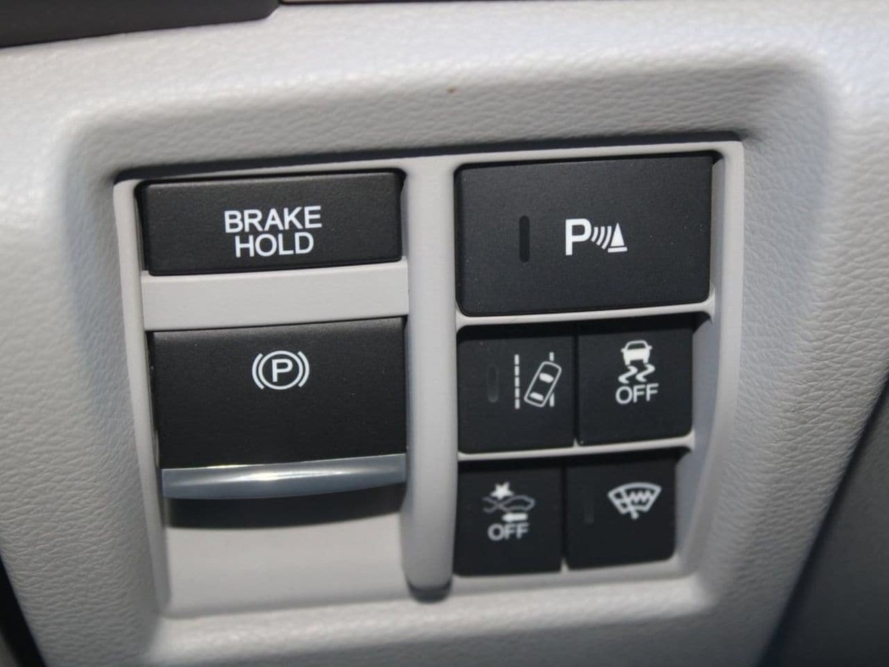 Used 2017 Acura MDX w/ Advance Package FWD image 24