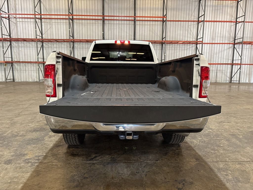 Used 2024 RAM 3500 Big Horn image 12