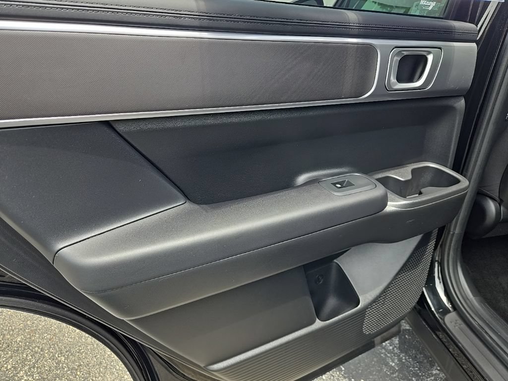 Certified 2025 Hyundai Santa Fe SE FWD image 31