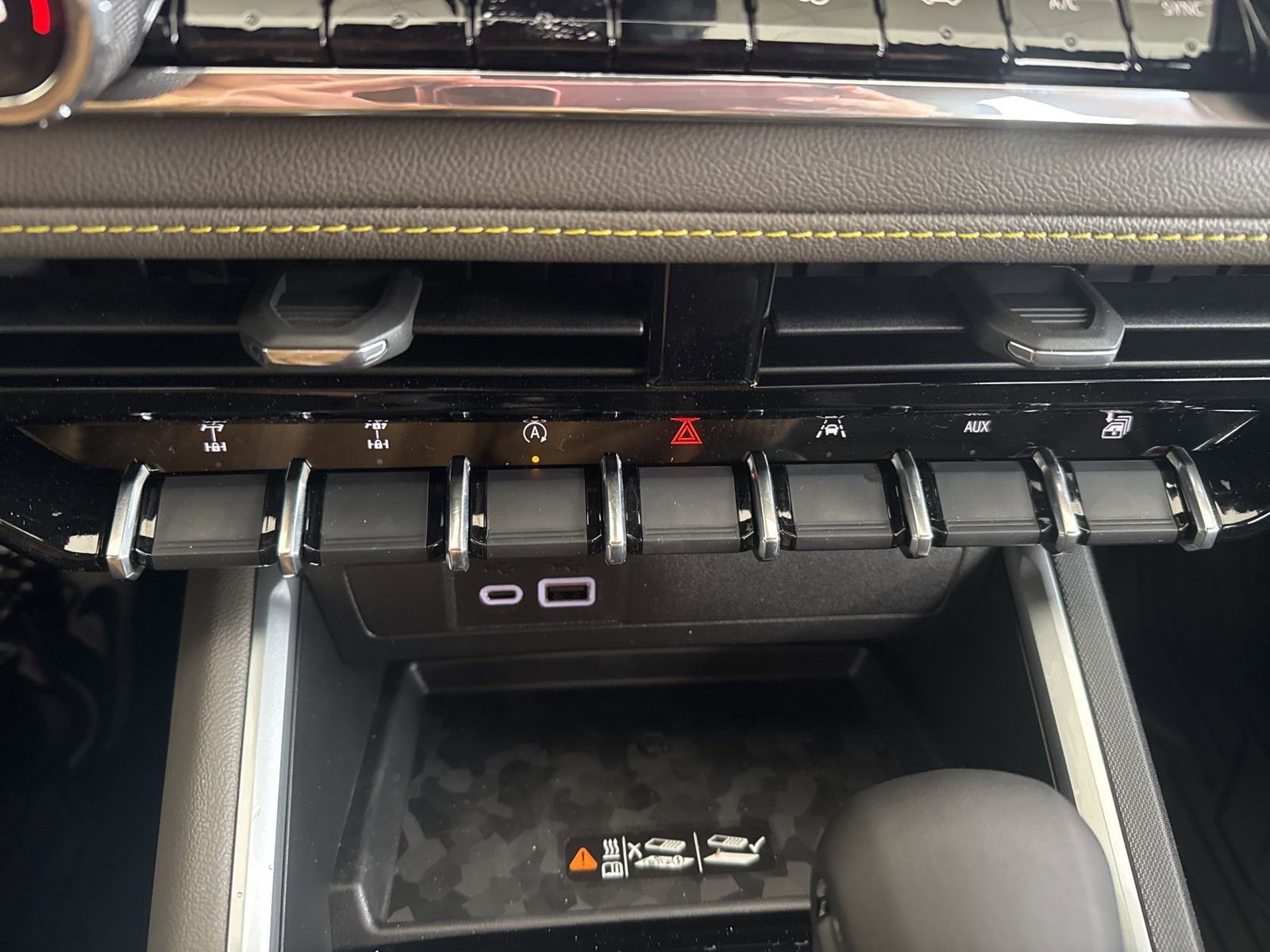 New 2026 Chevrolet Colorado ZR2 w/ ZR2 Bison Edition image 26