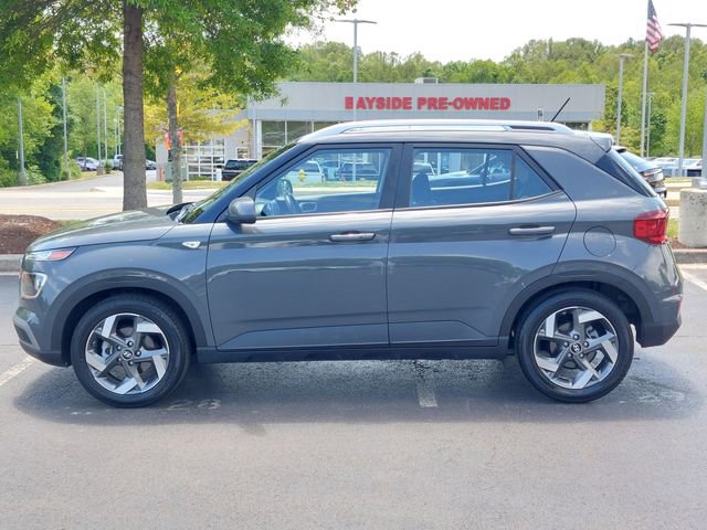 Used 2025 Hyundai Venue SEL FWD image 6