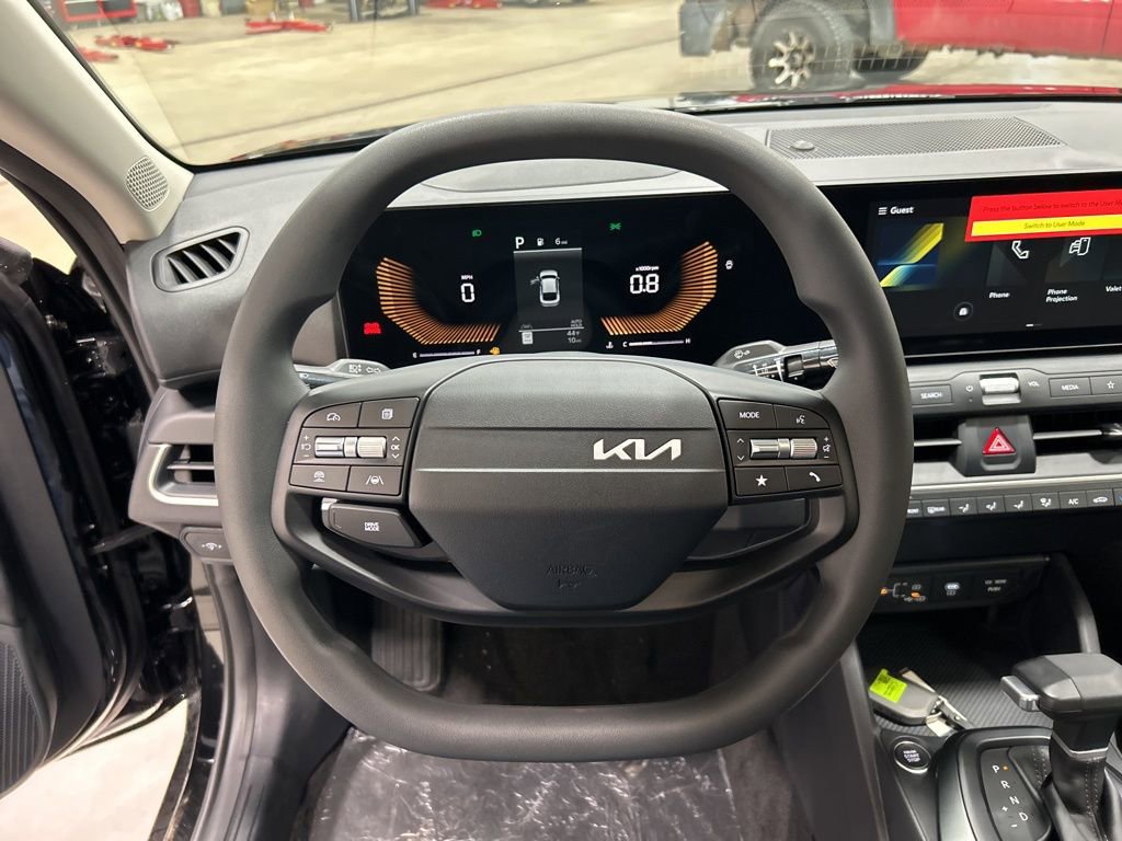 New 2026 Kia K4 LXS image 13