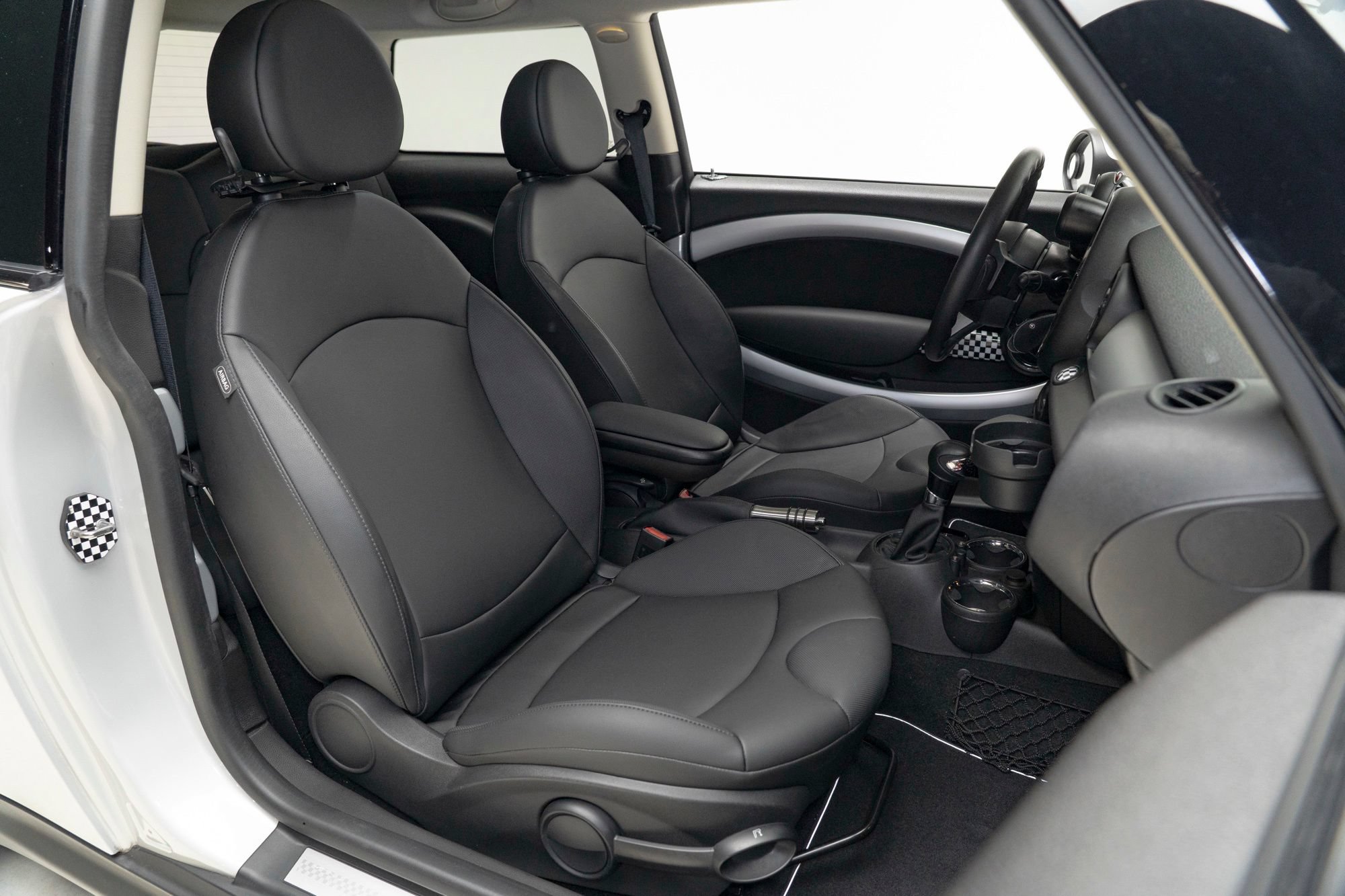 Used 2013 MINI Cooper S FWD image 60