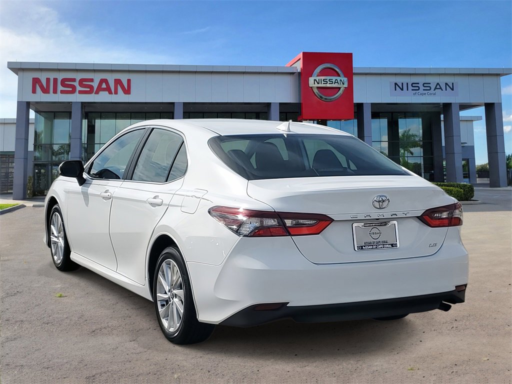 Used 2023 Toyota Camry LE image 7