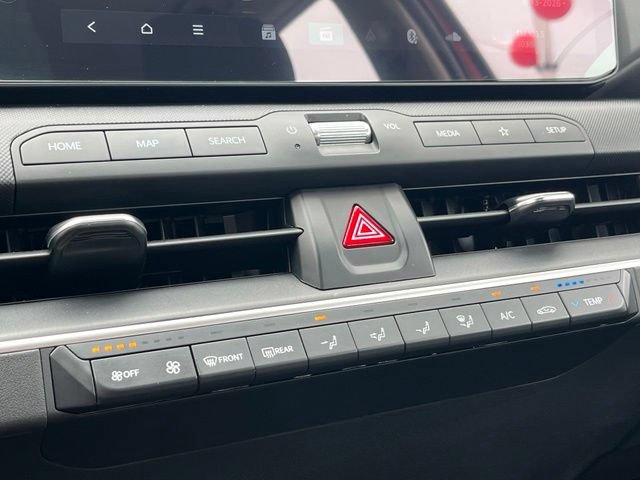Certified 2025 Kia K4 FWD image 24