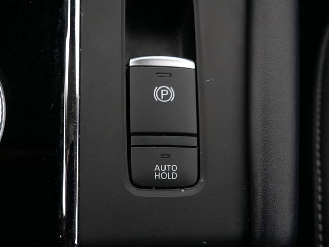 Used 2023 Mitsubishi Outlander SE image 25