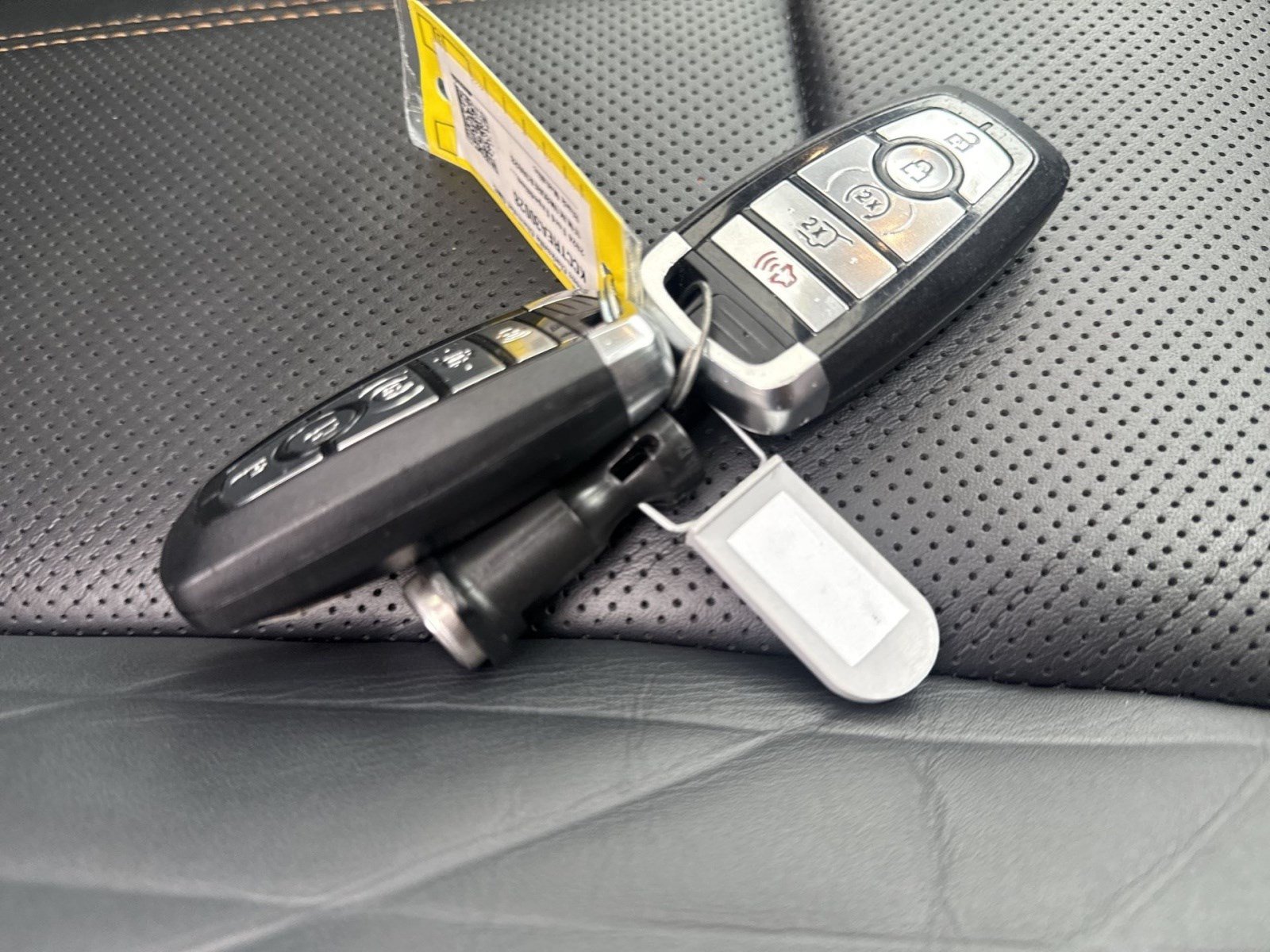 Used 2024 Ford Expedition Max Platinum AWD/4WD image 29