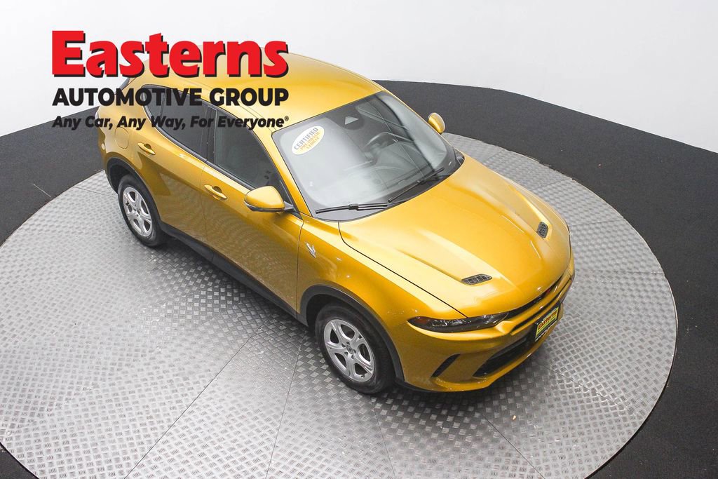 Used 2023 Dodge Hornet GT w/ Tech Pack w/o Parking AWD/4WD image 3