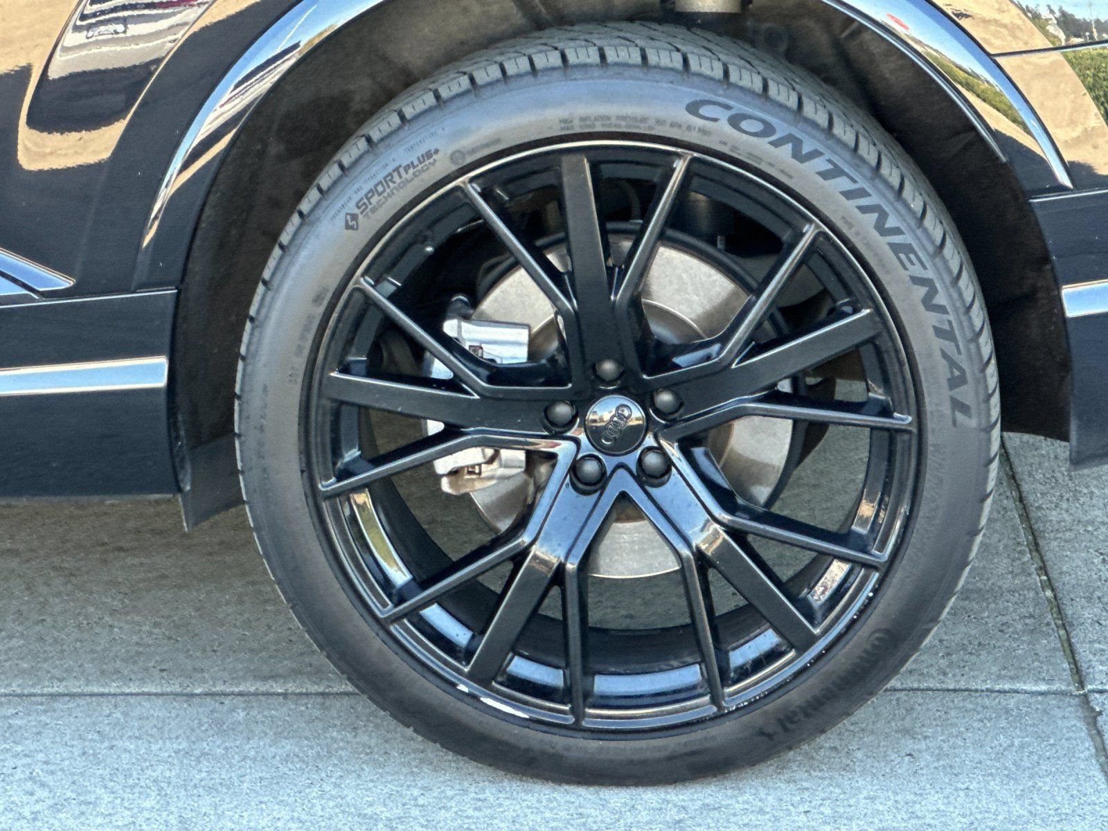 Used 2019 Audi Q7 3.0T Prestige w/ Prestige Package AWD/4WD image 24