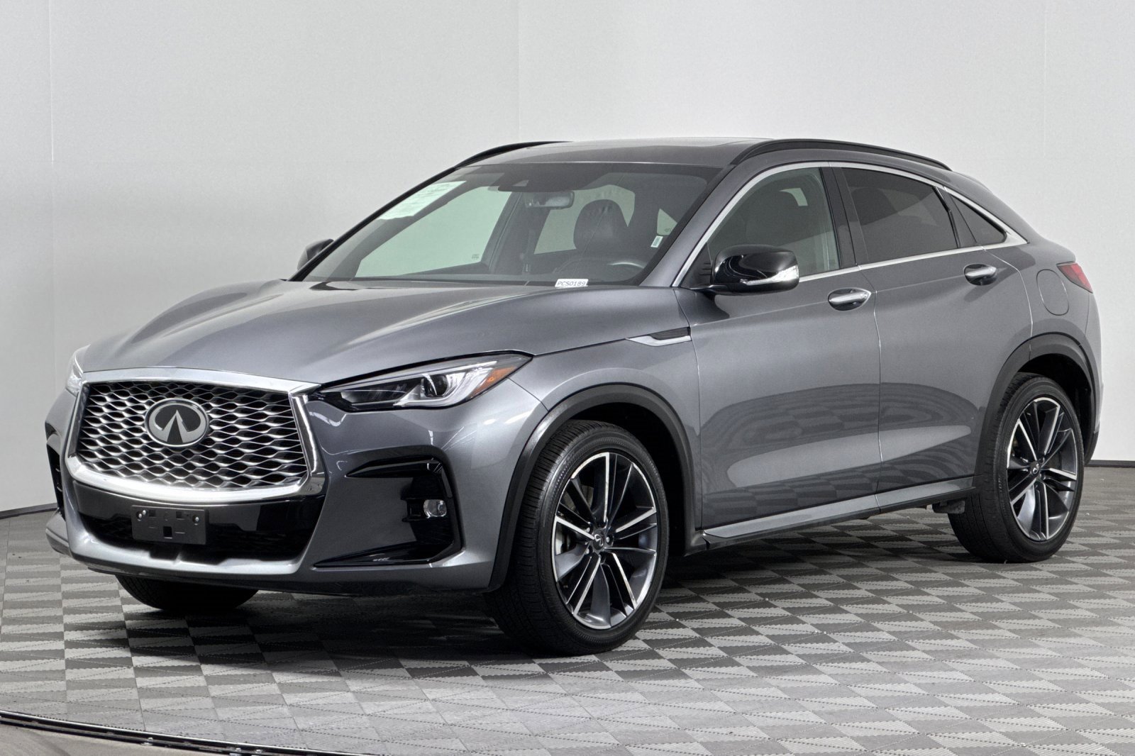 Used 2024 INFINITI QX55 Luxe image 9