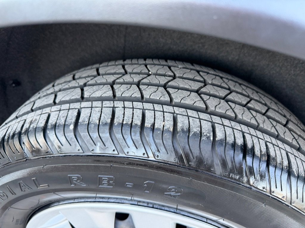 Used 2020 Nissan Rogue Sport S image 19