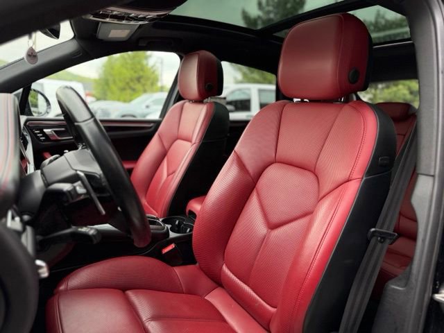 Used 2020 Porsche Macan S AWD/4WD image 18