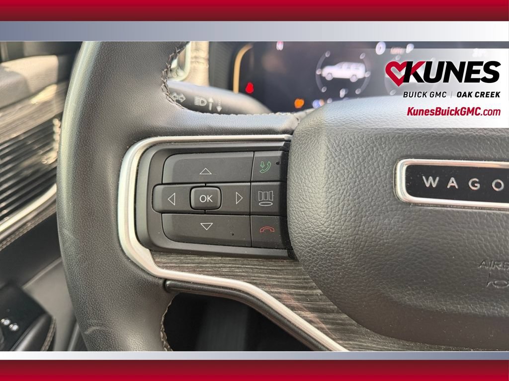 Used 2022 Jeep Wagoneer Series II AWD/4WD image 17