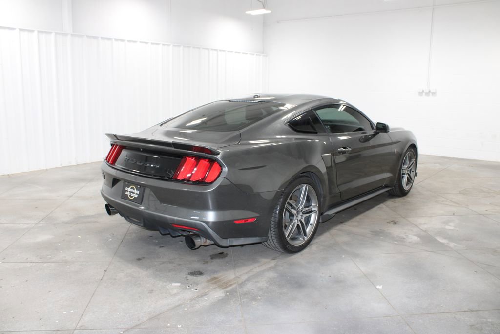 Used 2015 Ford Mustang Premium w/ Ecoboost Performance Package RWD image 9