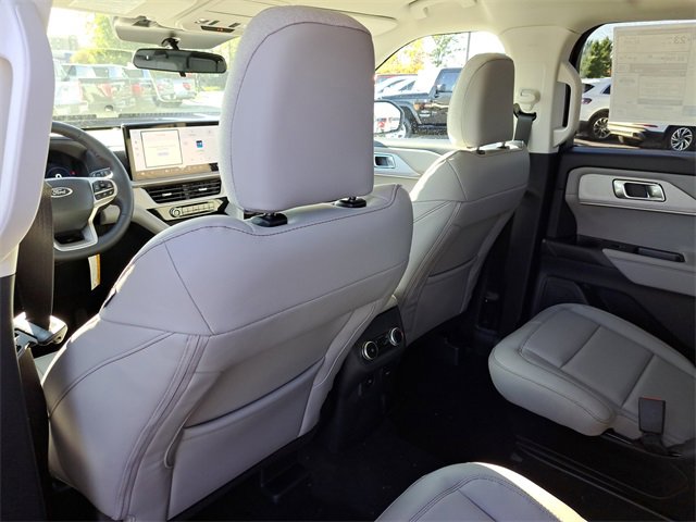 New 2026 Ford Explorer Active w/ Active Comfort Package image 22