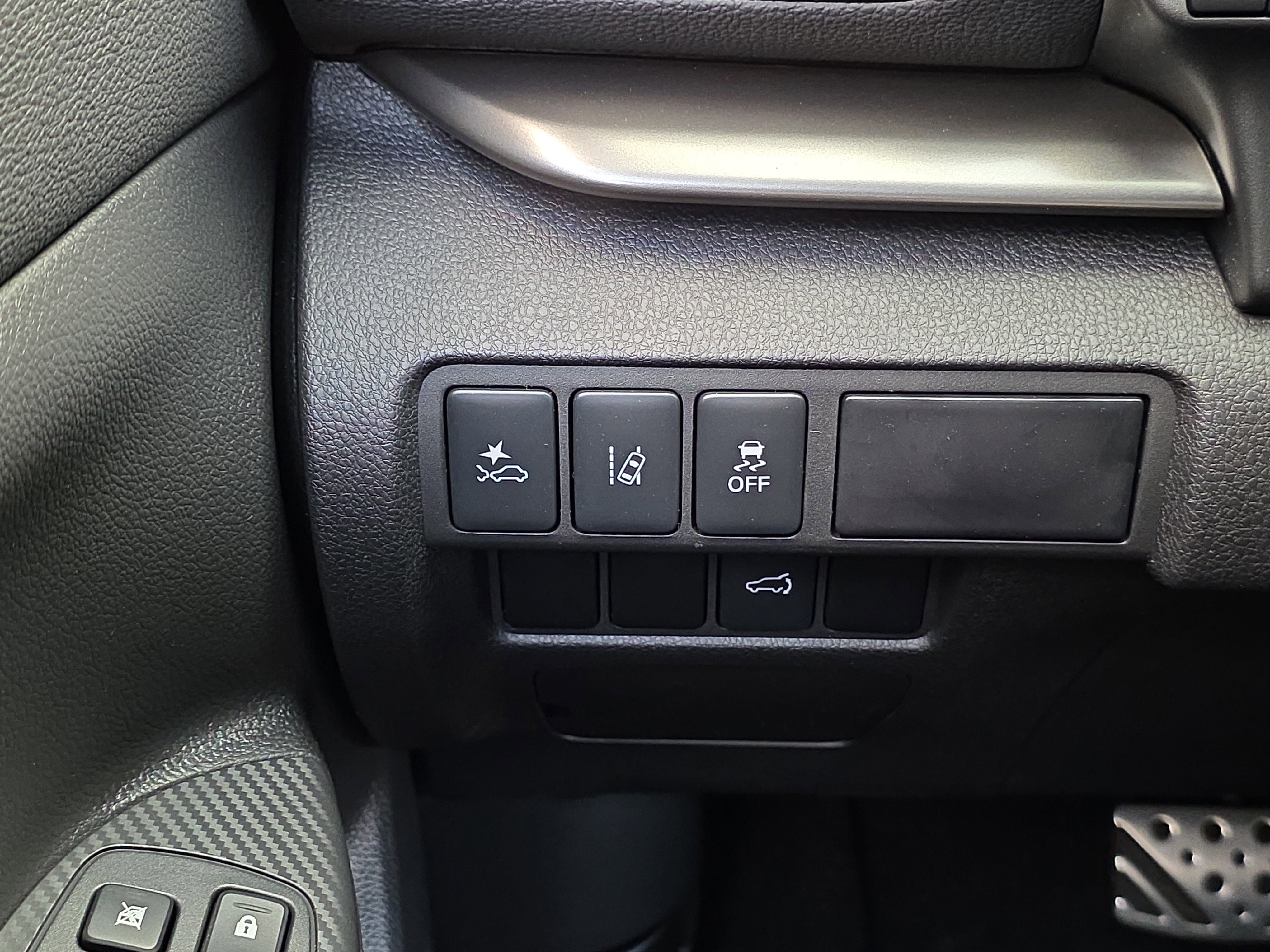 New 2026 Mitsubishi Eclipse Cross Black Edition image 27