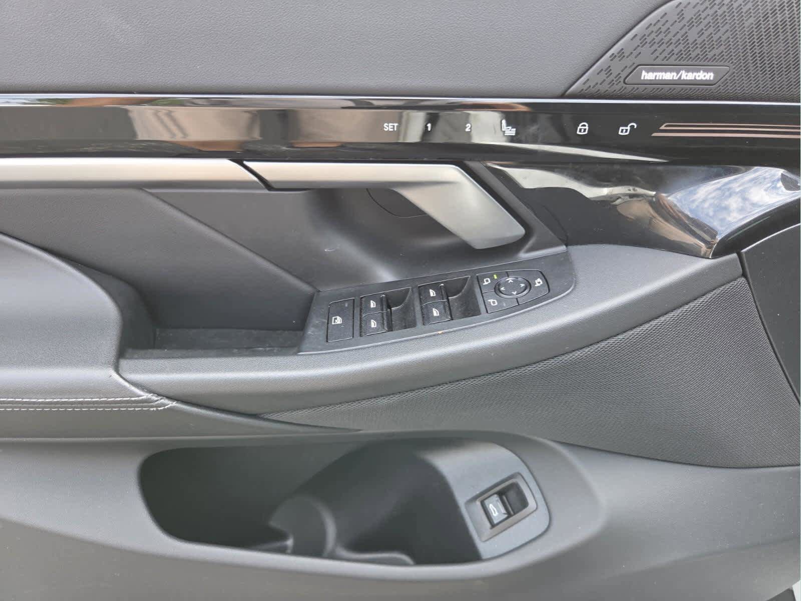 Certified 2025 BMW 530i RWD image 22