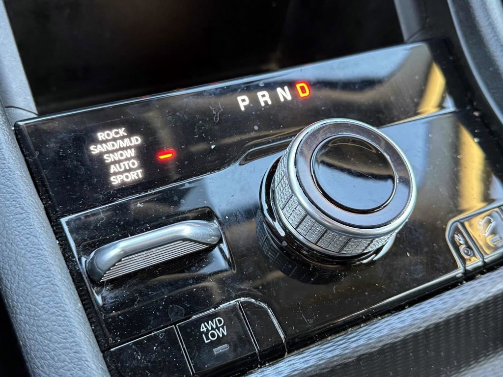 Used 2024 Jeep Grand Cherokee Limited 4xe image 29