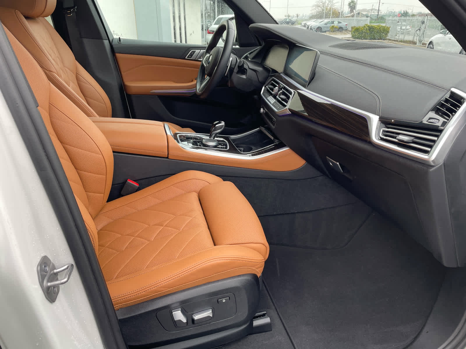 Used 2023 BMW X5 xDrive40i w/ M Sport Package image 10