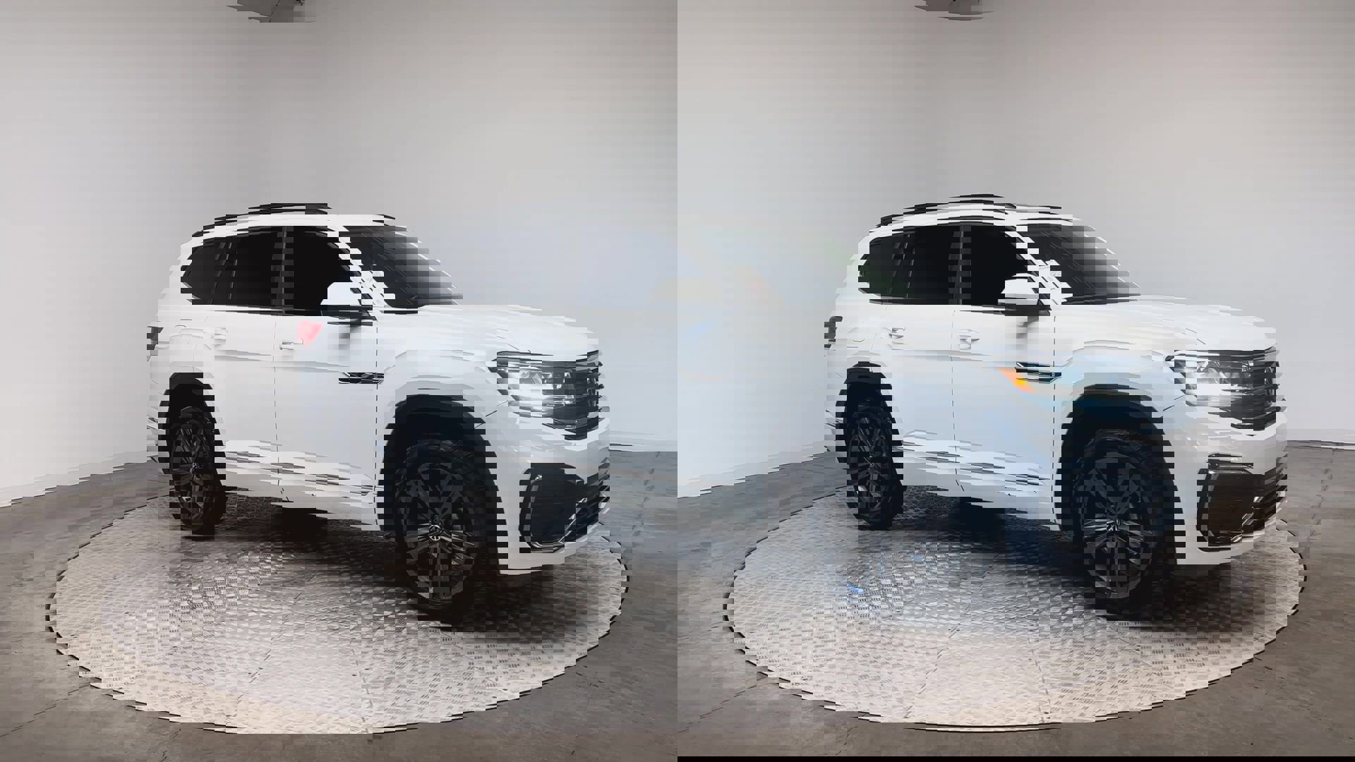 Used 2021 Volkswagen Atlas SE w/ Panoramic Sunroof Package image 2