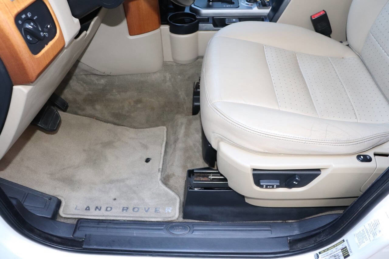 Used 2009 Land Rover LR3 HSE AWD/4WD image 14