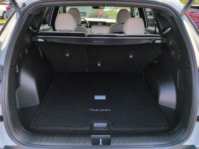 Certified 2026 Hyundai Tucson Limited FWD image 13